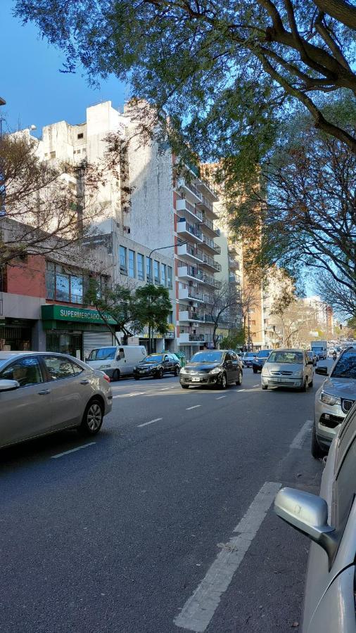 Petit Apartment en Avenida Belgrano Buenos Aires Buitenkant foto