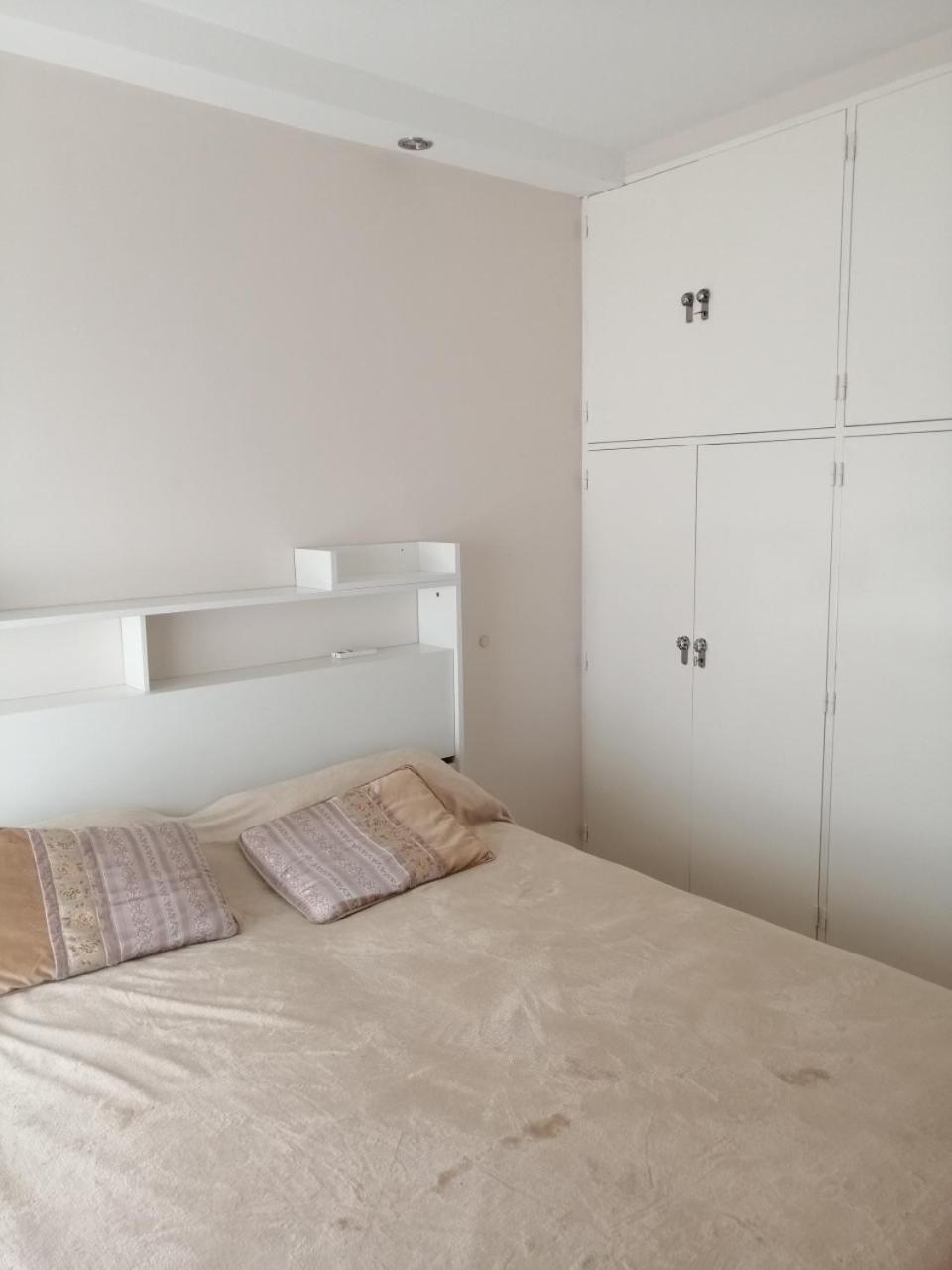 Petit Apartment en Avenida Belgrano Buenos Aires Buitenkant foto